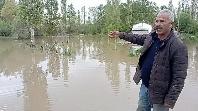 Tokat'ta taşkın sonrası çiftçiler tarlalarına giremedi