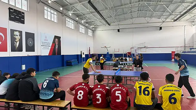 Tomarza'da 19 Mayıs Masa Tenisi Turnuvası tamamlandı