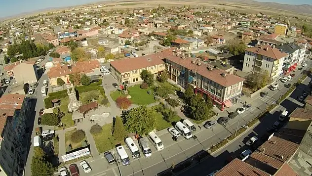 Tomarza'da bayrak değişimi: Yeni dönem başladı!