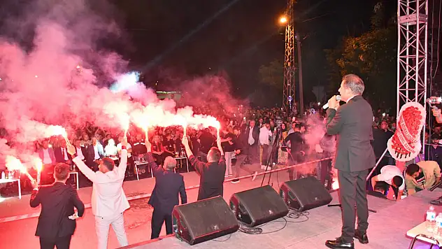 Tomarza'da çifte bayram: Meydan Sefai ve Yıldızdoğan'la şenlendi!