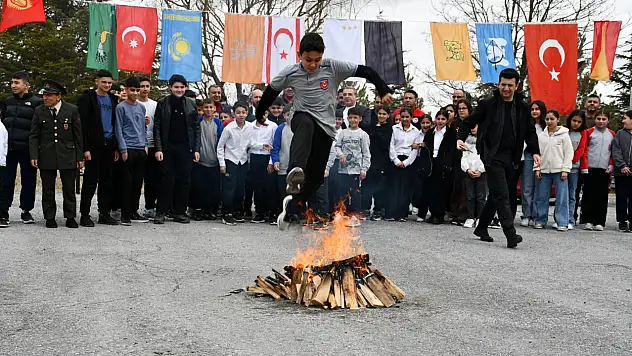 Tomarza'da Nevruz Bayramı kutlandı