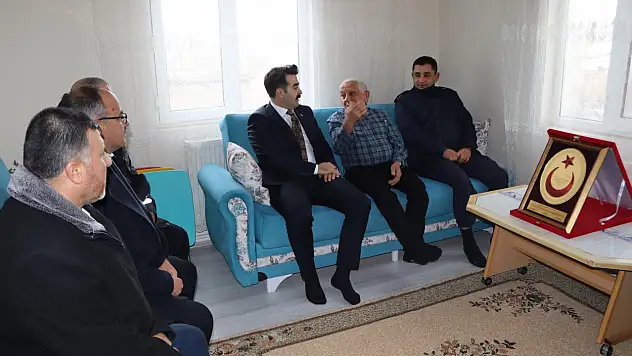 Tomarza'da vefa buluşması: Şehit babası ve gazi unutulmadı