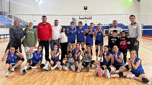 Tomarzalı filenin sultanları durdurulamıyor!