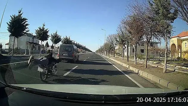 Trafikte kuralları hiçe saydı, jandarma yakaladı