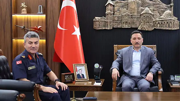 Tuğgeneral Yeşilyurt Kayseri'deki görevine başladı!