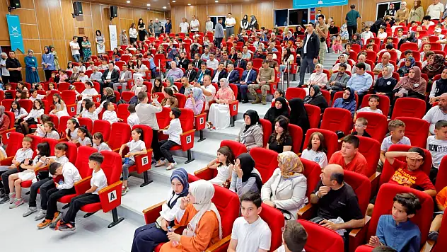 TÜGVA Kayseri Yaz Okulu kapanış programı coşkuyla gerçekleşti