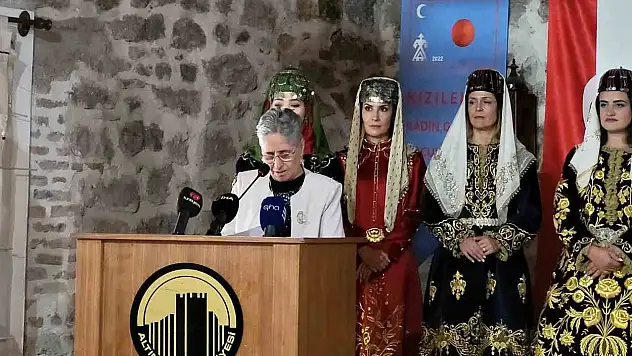 Türk Dünyası Üstün Hizmet Ödülleri verildi!