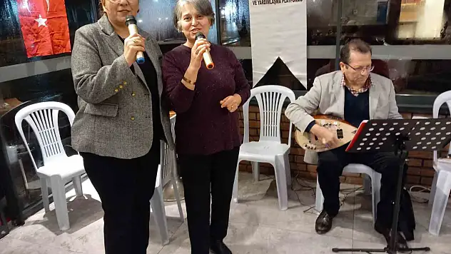 Halk Müziği Konseri Sanatseverlerden Tam Not Aldı
