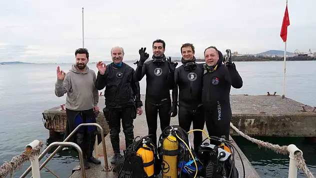 Tuzla'da Deniz Yeniden Canlanıyor