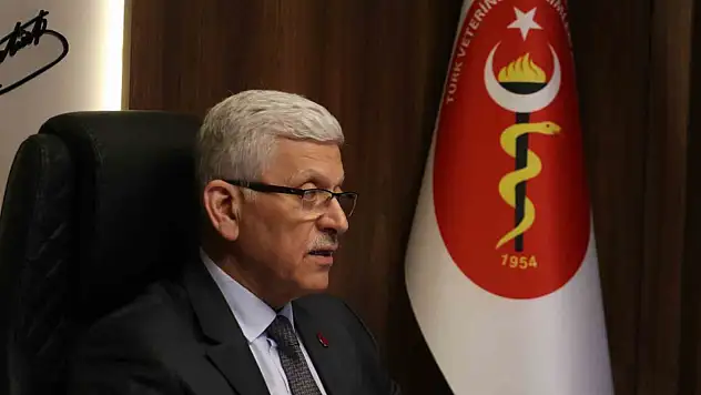 TVHB Başkanı Eroğlu veteriner hekimlerin hak mağduriyetine dikkat çekti