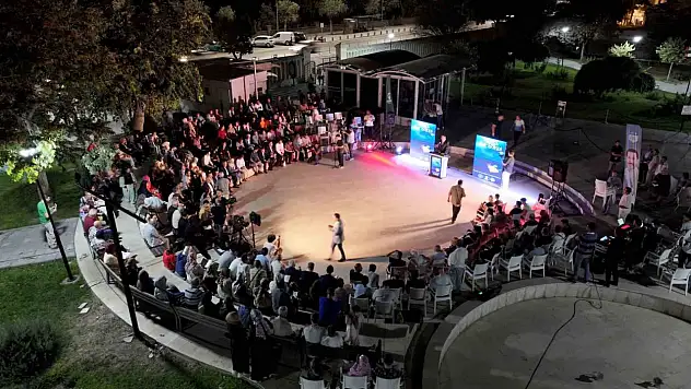 Uluslararası 14. Mevlana şiir şöleni unutulmaz anlara sahne oldu