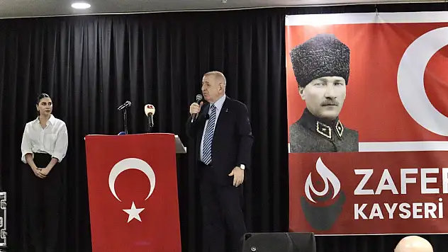 Ümit Özdağ Kayseri'de gündeme ilişkin açıklamalarda bulundu