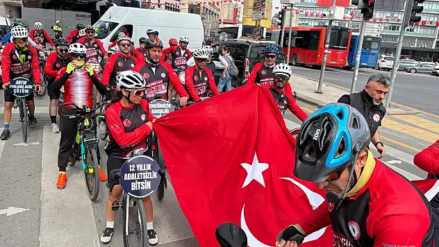 ÜNİPERSEN Genel Başkanı Güzel: 10 yıldır mücadele ediyoruz