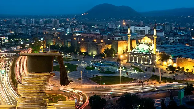 Üniversite, lise, ortaokul, ilkokul öğrencilerine karşılıksız burs verilecek!