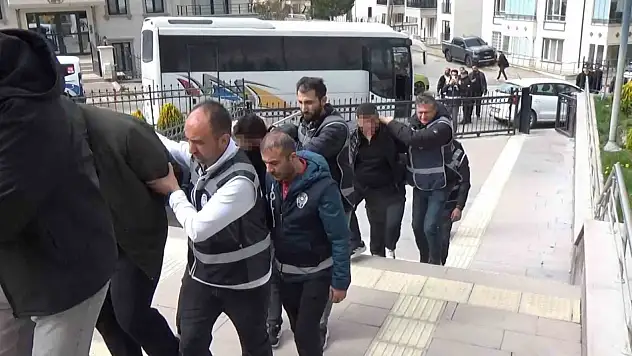Ürgüp'te binlerce TL değerinde sahte dolar yakalandı!