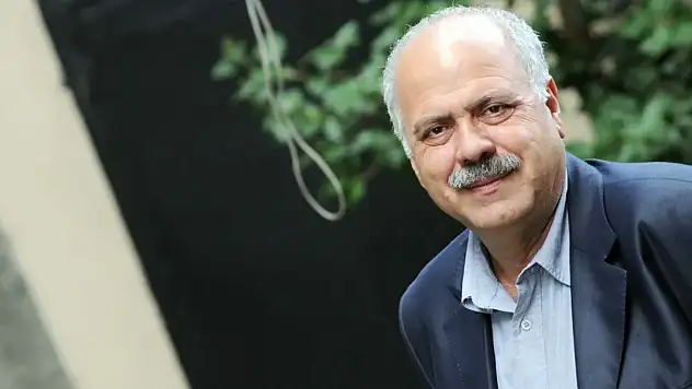 Usta oyuncu Ali Tutal hayatını kaybetti