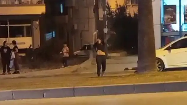 Uyuşturucu kullandığı iddia edilen genç kızın hareketleri şaşırttı