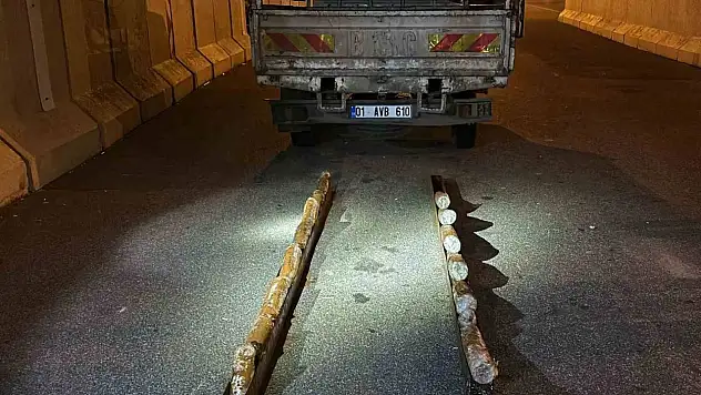 Uyuşturucu Sevkiyatı Yapan Sürücü'den Güldüren Savunma
