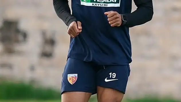 Kayserispor'a 17 ay sonra geri döndü