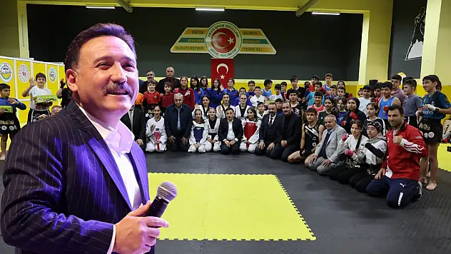 Vali Çiçek gururla seslendi: 'Bırakmayacaksınız, yorulmayacaksınız, pes etmeyeceksiniz...'