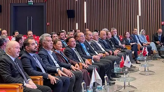 Vali Gökmen Çiçek: 'Kayseri imkansızı imkana çevirdi'