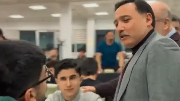 Vali Gökmen Çiçek, sahurda öğrencilerle buluştu!