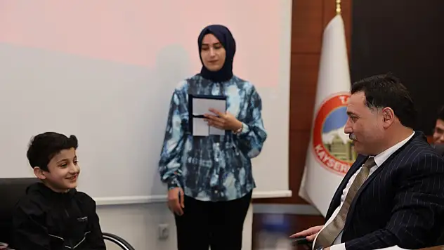 Vali Gökmen Çiçek, vatandaşların sorun ve taleplerini dinledi