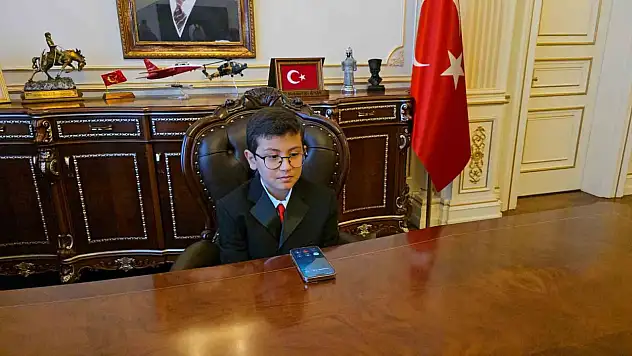 Minik valinin ilk talimatı okul güvenliği oldu