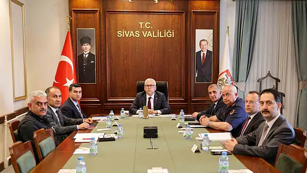 'Vatandaşlarımızın huzuru ve güvenliği için sahada olmaya devam edeceğiz'
