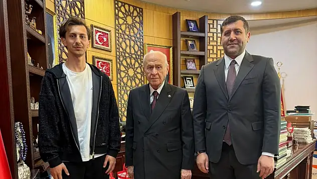 Vekil Ersoy'dan Genel Başkana sürpriz ziyaret!