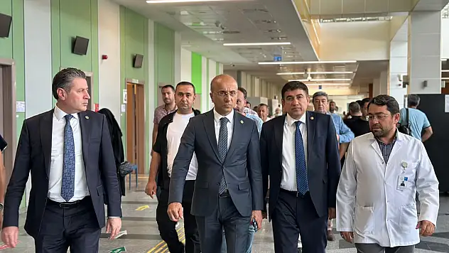 Vekillerinden Yoğun Bakımdaki Şerafettin Bahadır'a Ziyaret