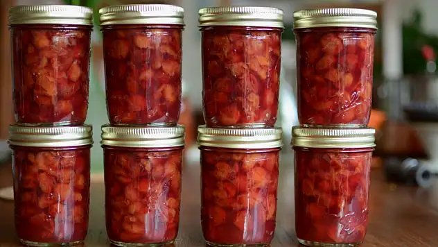 Vişne reçeli nasıl yapılır?