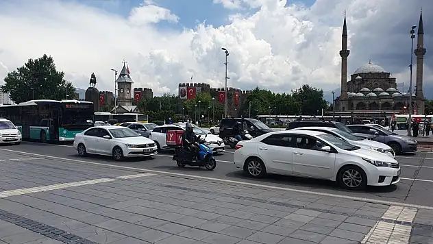 Yabancı plakalı araçlara yeni uygulama! Ödemeyen geçemeyecek