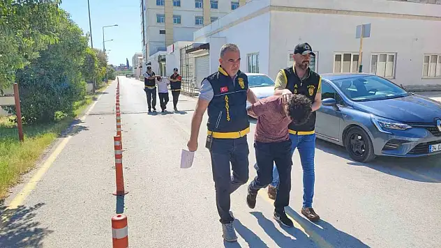 Yağma olayına karışan iki zanlı tutuklandı