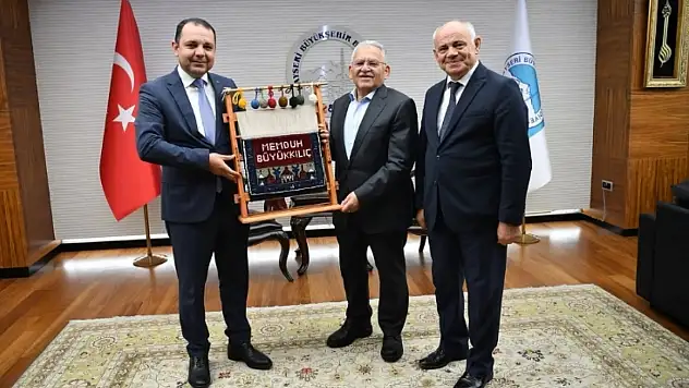 Yahyalı'dan Büyükşehir'e dikkat çeken ziyaret: Masada hangi proje vardı?