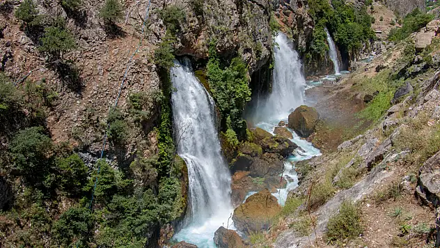 Yahyalı Kapuzbaşı Şelalelerinde binlerce insan geri dönmek zorunda kalmıştı - Çalışmalar ne durumda?