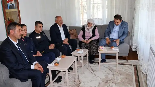 Yahyalı protokolünden şehit ailesine vefa