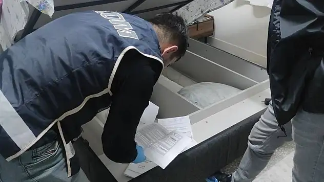 Dolandırma yöntemlerine yapay zeka da eklendi: O videolar ile 33 kişiyi 15 milyon lira dolandırdılar