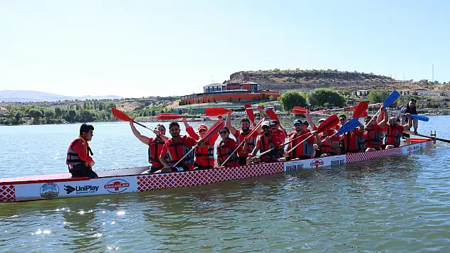 Yarışa gidemeyenler için Dragon Boat heyecanı ekranlara taşındı