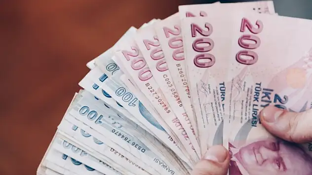 Yaşlı ve engelliler müjde: Temmuz ayı maaşları hesaplara yatmaya başladı!