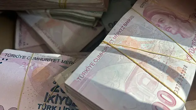 Yatırımcılar düşük getiriyle karşı karşıya! Mevduat faizleri geriliyor