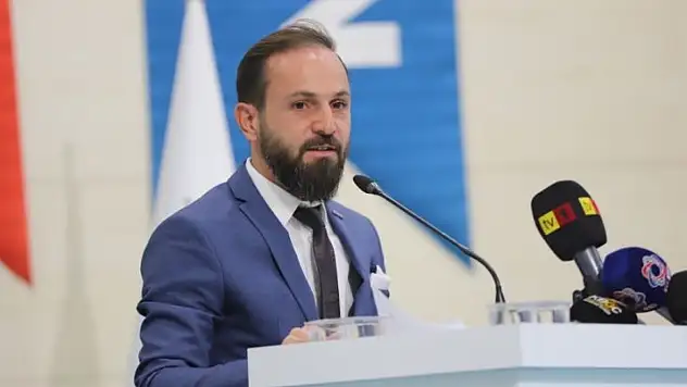 Yeniden Refah Partisi İl Başkanı Özcan duyurdu: Genel Başkan Erbakan Kayseri'ye geliyor!