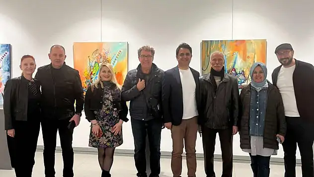Yerel ve uluslararası sergilere imza attı: Kayserili ressam şimdi de Ankara'da!