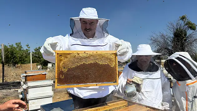 Yeşilhisar'da bal hasadının başlaması, bereketli bir sezonu da beraberinde getirdi