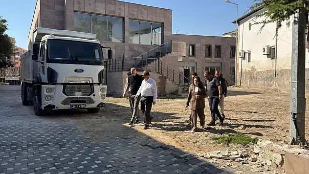 Yeşilhisar'da cevizli çarşı heyecanı: İnşaat hızla ilerliyor