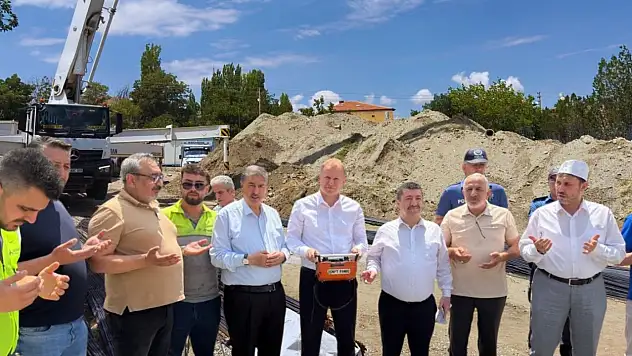 Yeşilhisar'da eğitimde çifte sevinç: Temeller atıldı, ihaleler yapıldı