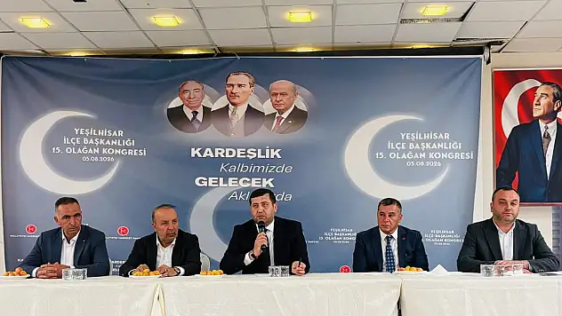 Yeşilhisar'da MHP İlçe Başkanı Çayabatmaz güven tazeledi