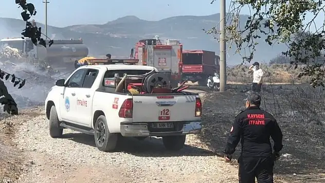 'Yetişin' çağrısına Kayseri cevap verdi: Orman yangınına 4 araç, 12 kahraman