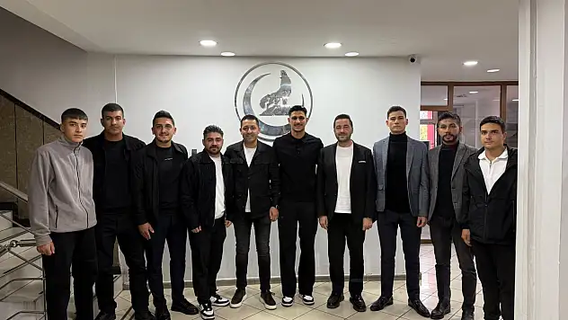Yıllar sonra Kayseri'ye döndü! Benhur Keser'in ziyaretindeki detay dikkat çekti
