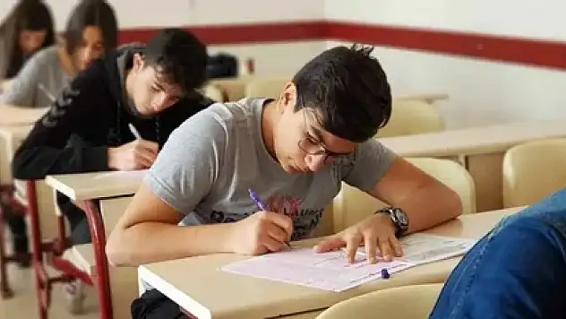 YKS'ye saatler kaldı